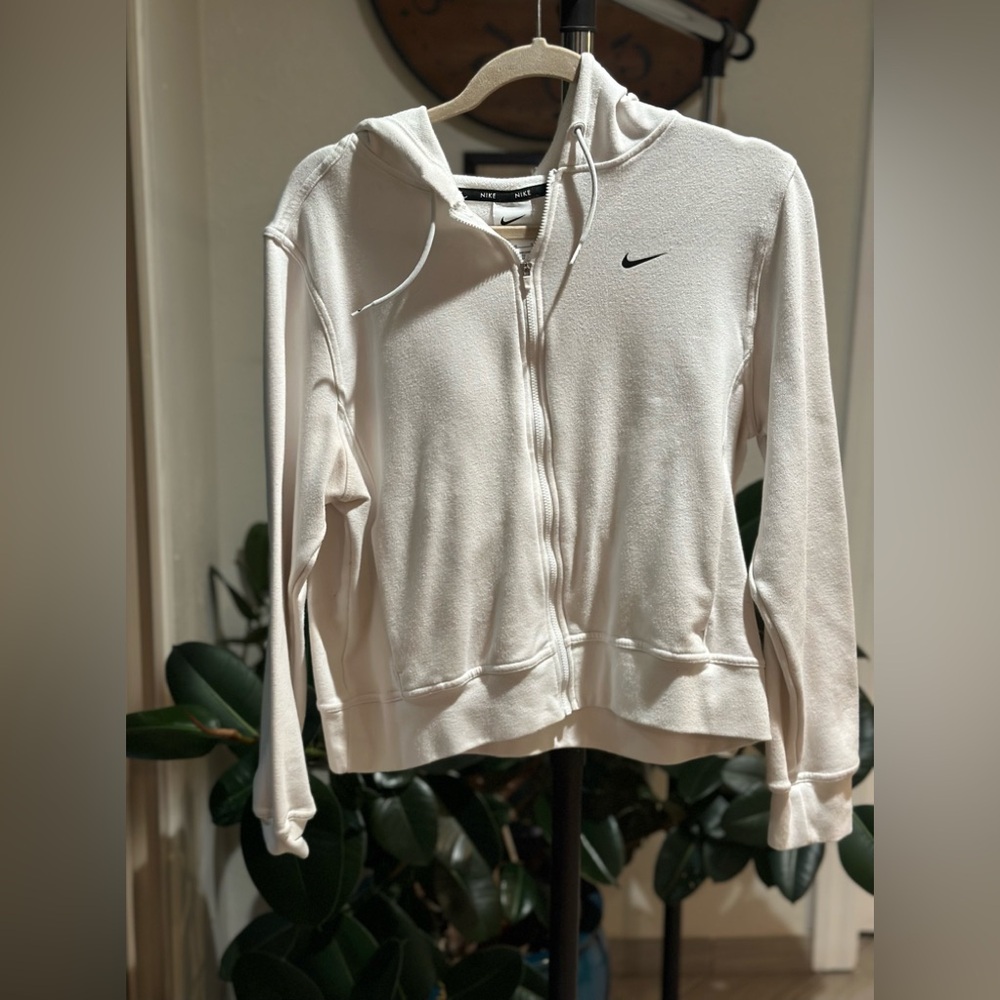 Nike women’s sweater